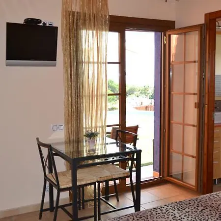 Jovita Bed & Breakfast Lloret de Mar